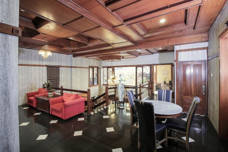 Arwiga Hotel Bandung Extérieur photo