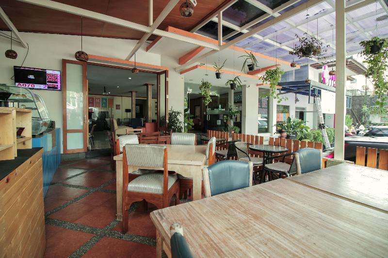 Arwiga Hotel Bandung Extérieur photo